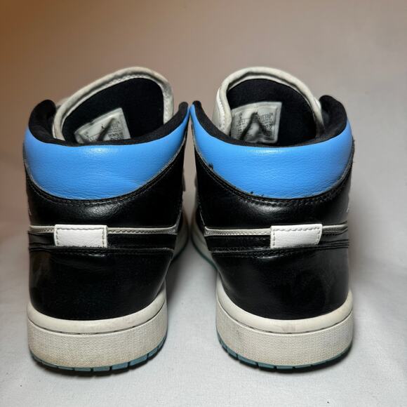 Size 9 - Wmns Nike Air Jordan 1 Mid University Blue Women's Shoes - Picture 6 of 9